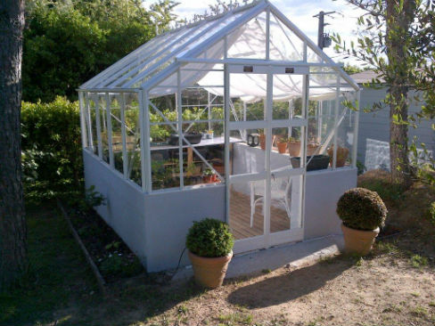 Featured dwarf wall 10x8 white