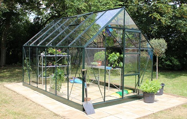 Universal 12 x 8 greeen website