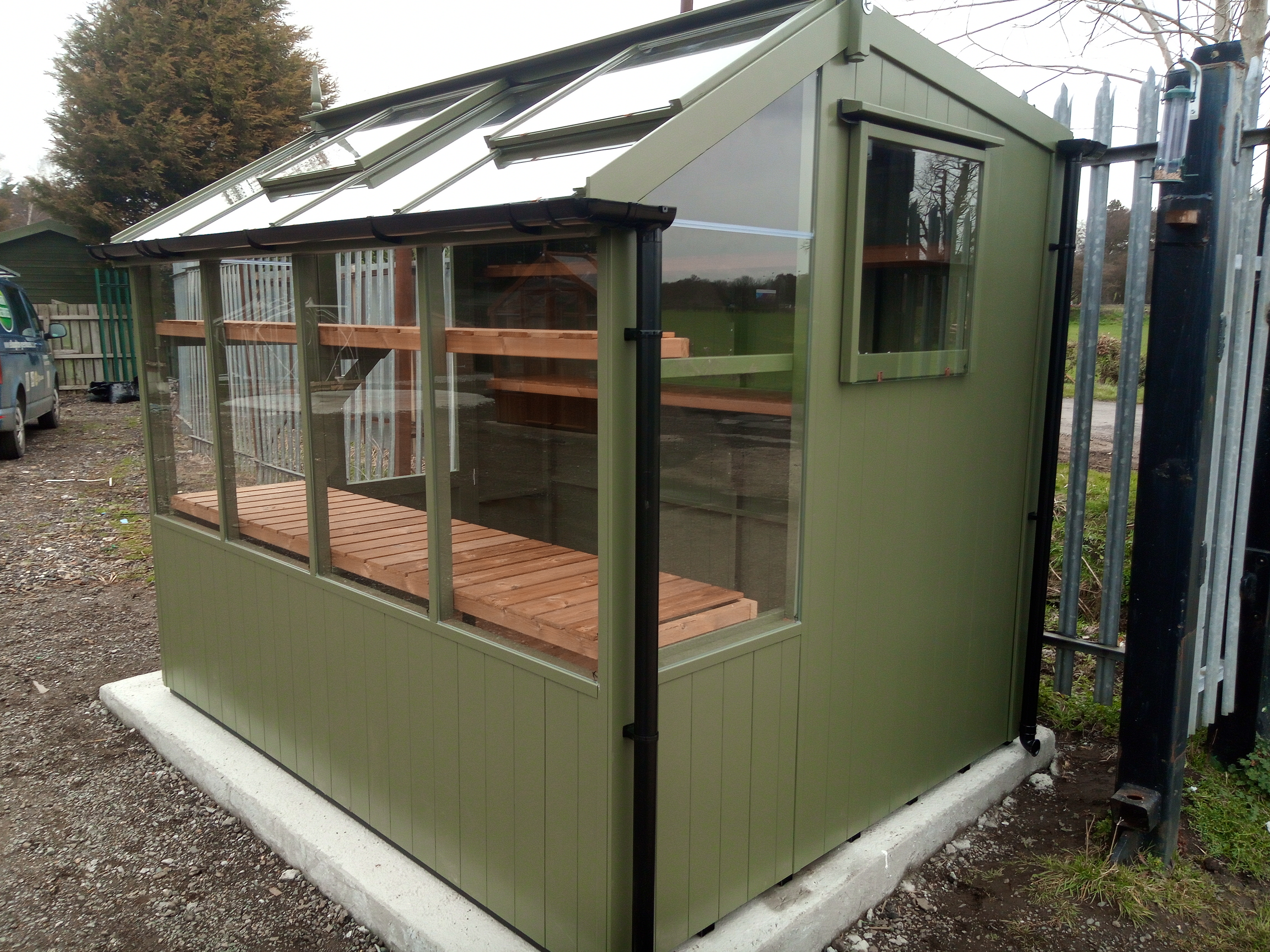 swallow jay potting shed :: elloughton greenhouses