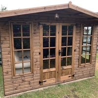 8 x 8 summerhouse2019 06 24 19.20.46