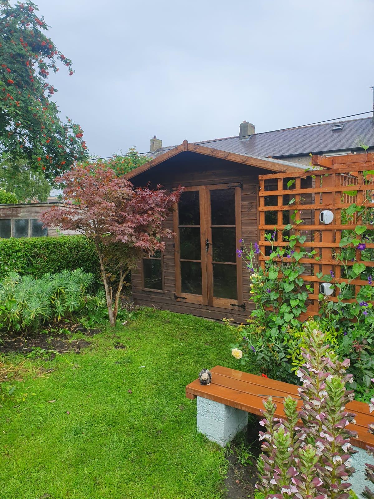 The Whitton Summerhouse :: Elloughton Greenhouses